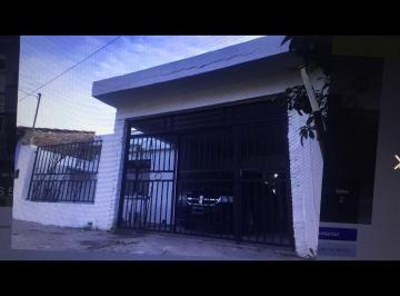 Ideal casa en Campana 4 ambientes. · Casa en Campana con Excelente Ubicación 128 m²