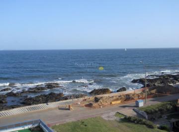 Foto1 · Apartamento en Venta de 2 Dorm. en Punta del Este, Playa Brava, Península, Puerto Lobos