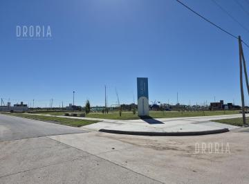 Terreno · 250m² · 2 Lotes Contiguos Apto Duplex en Cuestas de Manantiales
