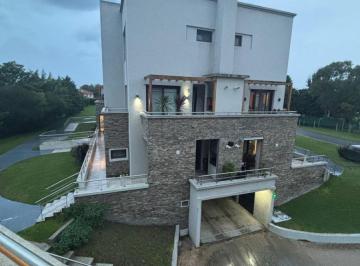 Departamento de 3 ambientes, Almirante Brown · Departamento en Venta - 3 Ambientes - Adrogue Chico