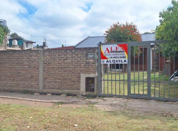 Casa · 300m² · 1 Ambiente