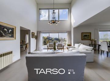 Casa · 303m² · 12 Ambientes · 2 Cocheras · Casa de 3 Dorm. a La Venta en La Rufina - Fondo Norte.
