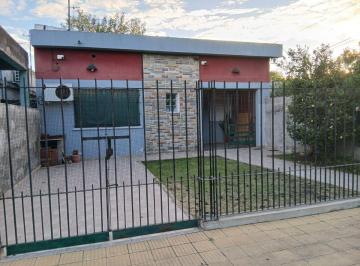 Departamento de 3 ambientes, Almirante Brown · Dpto 3 Ambientes en PH Al Frente, con Cochera y Patio, Orientación Este, a m de 30 de Septiembre