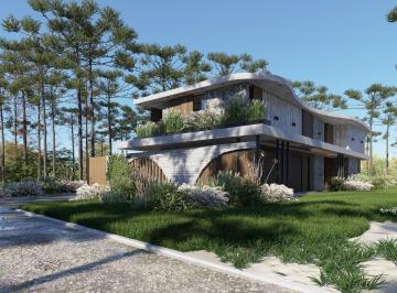 Casa · 405m² · 7 Ambientes · Casa en Venta en Costa Esmeralda