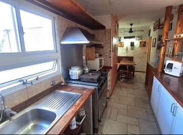 Departamento · 85m² · 4 Ambientes · Semipiso 4 Ambientes Apto Profesional Al Frente