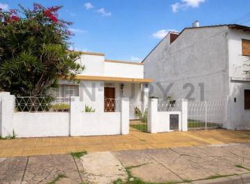 Casa · 82m² · 3 Ambientes · Venta Casa 3 Ambientes en Muñiz