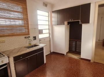 Departamento · 65m² · 3 Ambientes · Brandsen 312