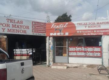 Bodega-Galpón · 240m² · 3 Ambientes · Entrega y Financiacion Vendo Salon y Local Comercial.