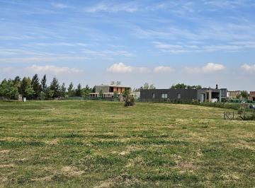 Terreno · 752m² · Lote en Venta en El Naudir Interno Fondo Libre Etapa 1 6555