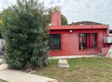 Casa · 72m² · 3 Dormitorios · 1 Cochera · Casa en Venta en Escobar. con Excelente Acceso Desde Panamericana.