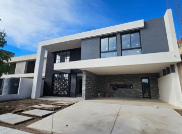 Foto · Venta Casa Premium en La Luisita