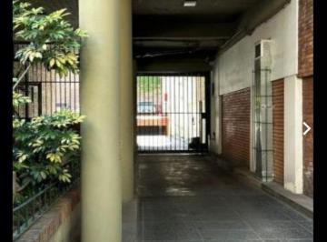 Garage , Belgrano · Cochera - Venta Moldes 2275