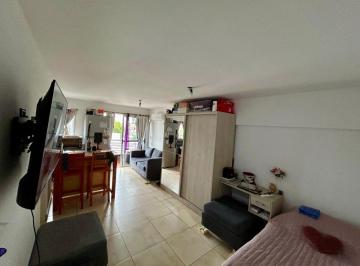 Departamento de 1 ambiente, Morón · Venta Monoambiente Morón Frente Balcón Luz Natural Todo El Día