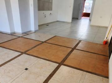 Oficina comercial · 60m² · 2 Ambientes · Alquiler Oficina Amplia Centro Neuquen