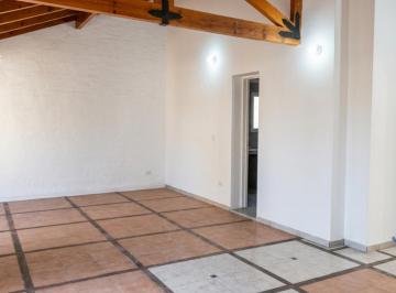 Oficina comercial · 60m² · 2 Ambientes · Alquiler Oficina Amplia Centro Neuquen