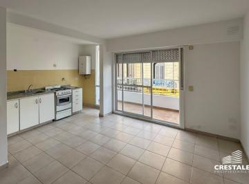 Departamento · 55m² · 3 Ambientes · Venta / Permuta - Departamento 2 Dorm. con Balcón Al Frente - Centro, Rosario.