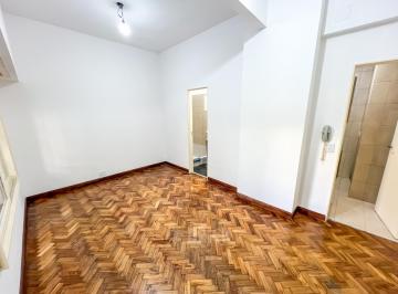 Departamento · 30m² · 1 Ambiente · Austria Al 2500 - Sin Expensas Todo a Nuevo Patio Impecable Todo Sol