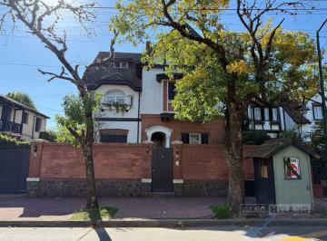 Casa · 470m² · 6 Ambientes · 2 Cocheras · Casa Estilo Inglés en Venta en San Isidro, Cerca Catedral, Libert./lasalle