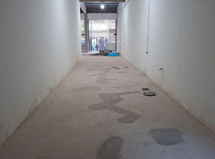 Local comercial · 75m²
