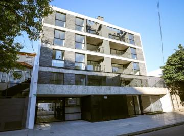 Departamento · 84m² · 4 Ambientes · 1 Cochera · Con Balcón Terraza, Departamento 4 Ambientes en Parque Chacabuco – Excelente Ubicación