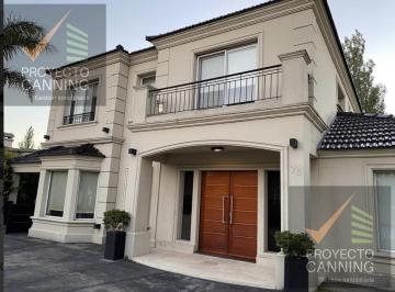 Casa · 205m² · 6 Ambientes · 2 Cocheras · Casa en Venta Barrio El Centauro Canning