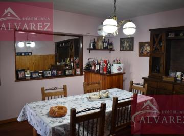 Casa · 160m² · 5 Ambientes · Venta / Casa con Depósito / Jardín con Pileta / Garin, Escobar Gba Zona Norte