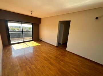 Departamento · 57ha · 3 Ambientes · Venta! Amplio y Luminoso Departamento 3 Amb con Cochera en Terrazas de Quilmes