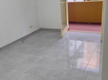 Departamento en Alquiler de 3 ambientes Centro · Edificio 25 de Mayo