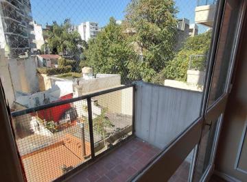 Departamento de 3 ambientes Alquiler $ 950.000 · 3 Amb Contrafrente Muy Luminoso con Balcon