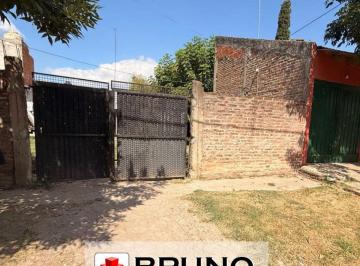 Casa de 3 ambientes, Merlo · Venta de Casa + Departamento en Merlo