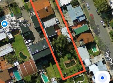 Terreno · 257m² · 5 Ambientes · 1 Cochera · Oportunidad Única en Beccar: Lote 907 m² con 2 Casas Independientes| Ideal Inversión o 2 Familias