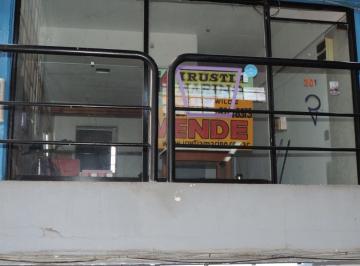 Local comercial de 1 ambiente, Avellaneda · Wilde, ¡Super Oportunidad! Local de 3,70 X 10, Vidriera, Puerta de Bindex Se Escucha Propuesta