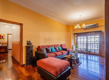 PH · 160m² · 4 Ambientes · Venta de PH 3 Ambientes Avellaneda Terraza Quincho
