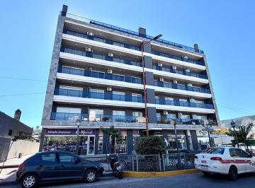 Departamento · 75m² · 4 Ambientes · 1 Cochera · Departamento en Villa Carlos Paz 3 Dorm. Cochera Pileta
