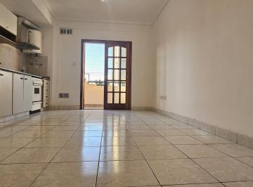 Departamento · 36m² · 2 Ambientes · 1 Cochera · Departamento en Alquiler de Dos Ambientes en Wilde con Cochera