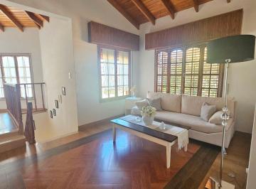 Casa · 3 Dormitorios · Casa - Bahia Blanca