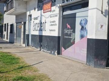 Local comercial · 118m² · Local en Venta Mariano Moreno 5698 Caseros