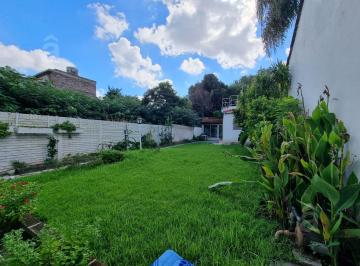 Casa · 125m² · 3 Ambientes · 1 Cochera · Casa en Venta en José León Suárez - Dos Dorm. - Lote 300 m²