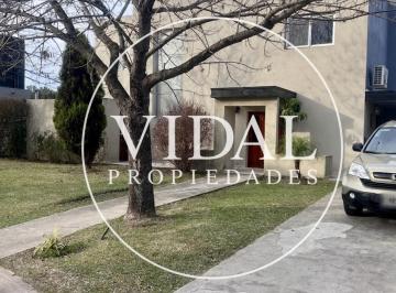 Casa · 250m² · 5 Ambientes · 3 Cocheras · Casa Venta San Isidro Labrador