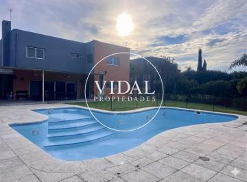 Casa · 250m² · 5 Ambientes · 3 Cocheras · Casa Venta San Isidro Labrador