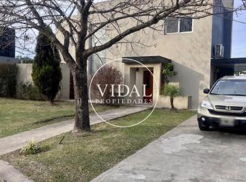 Casa · 250m² · 5 Ambientes · 3 Cocheras · Casa Venta San Isidro Labrador