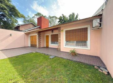general-san-martin-villa-ballester-venta-chalet-3-ambientes · Chalet de 3 Ambientes con Parque, Garage y Quincho