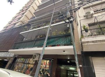 Departamento · 68m² · 3 Ambientes · Larrea 900