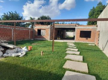 Casa en Venta de 5 ambientes Trujui · Casa en Venta 5 Ambientes, a Teminar en Moreno