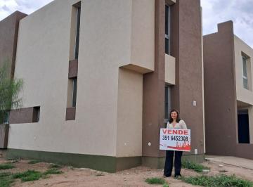 Foto · Docta Duplex en Venta 2 Dorm. 2 Baños Asador