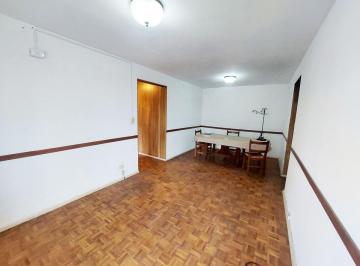 Departamento de 4 ambientes, Flores · Oportunidad! Dpto 4 Amb en Piso 15