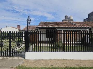 Casa · 153m² · 5 Ambientes · 1 Cochera · Excelente Casa en Venta en Los Polvorines.
