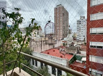 Departamento · 72m² · 3 Ambientes · Venta Departamento en Balvanera con Balcon Al Frente Baño y Toilette.
