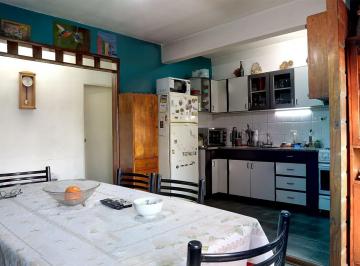 Departamento · 50m² · 3 Ambientes · Departamento 3 Ambientes en Venta, Luminoso Listo Para Escriturar en Adrogué
