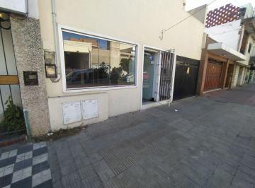 Local comercial de 2 ambientes, Córdoba · Apto Gastronomia - Local + Depto 2 Dorm - Sin Expensas